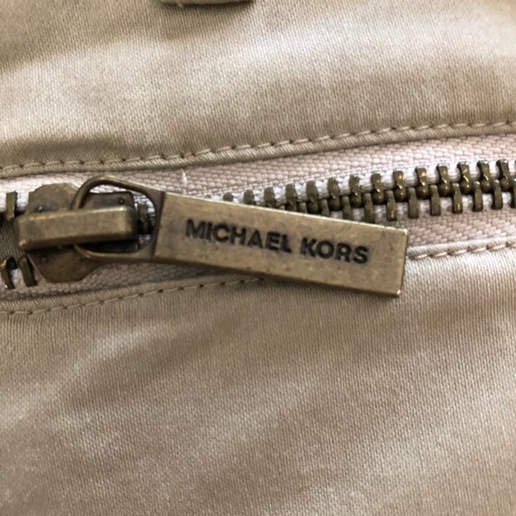 MICHAEL KORS KHAKI ANKLE LENGTH PANTS - Picture 8 of 9